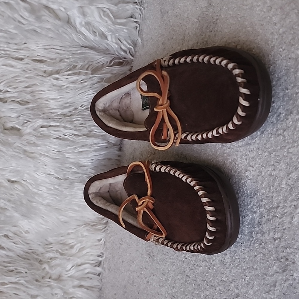 Daniel Green Moccasins Suede Leather Size 7M Rare Hard to find.